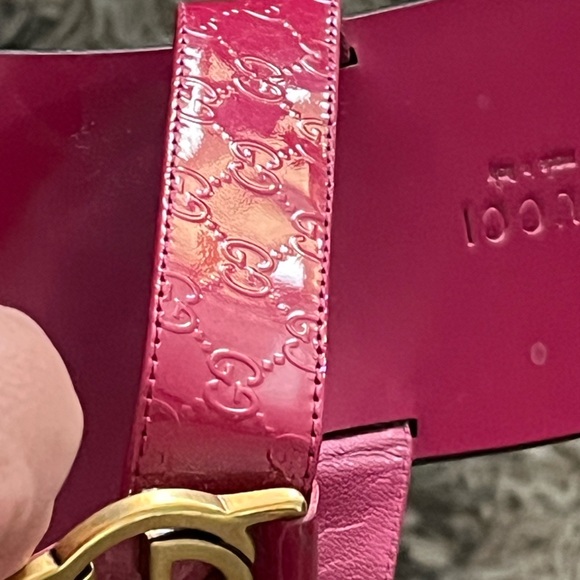 Gucci Fuschia Pink vernice crystal leather micro
Guccisima sandals - Picture 7 of 8